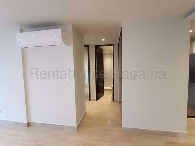 Apartamento en Alquiler con Vista Al Mar en Costa del Este 26*7275Mfk