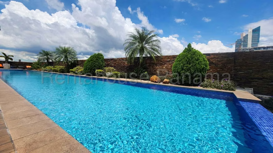 Vendo Apartamento en Avenida Balboa LC25-3980