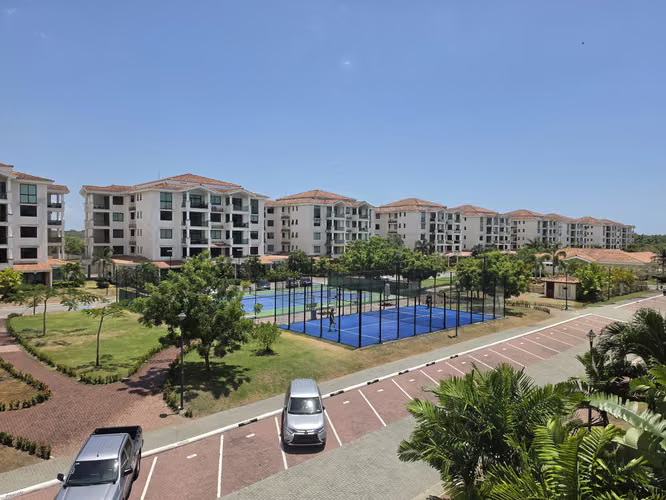 VENDO APARTAMENTO. COSTAMARE. COSTA SUR. TOCUMEN. COLEGIOS.