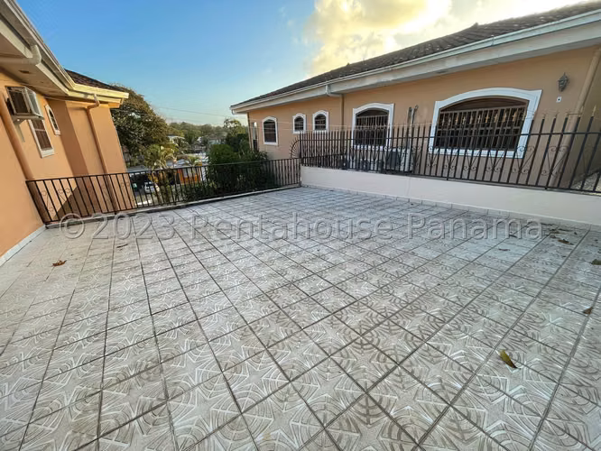 Se Vende Casa en Margarita MDV26-7727