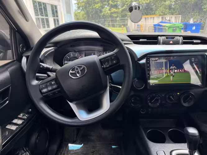 ¡Toyota Hilux 2024 4x4 Full Extras!