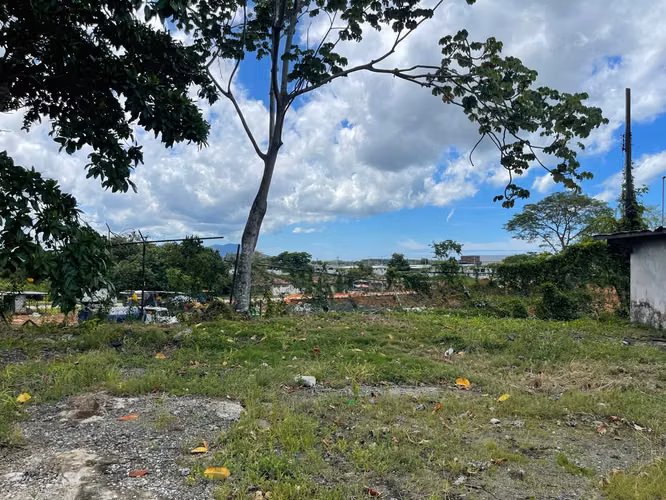 Se vende terreno comercial en ubicación estratégica – La Chorrera