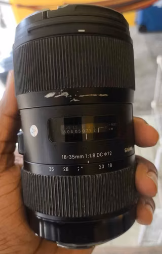 Sigma 18-35mm f/1.8 DC Art (montura Canon EF)