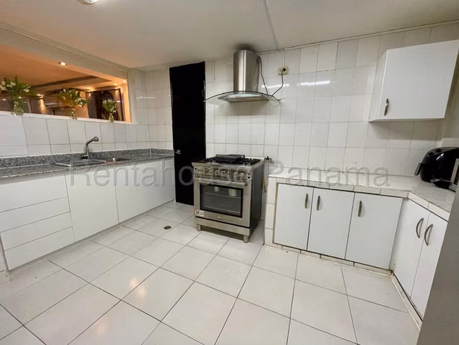Venta de casa uso comercial en Obarrio