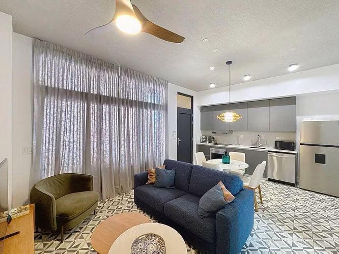 Alquiler de apartamento en Casco Antiguo – PH Plazuela Alfaro