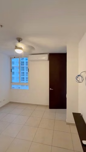 ALQUILER  EN PH ALSACIA TOWER, LINEA BLANCA, 3 RECAMARAS $ 850 CERCA AL TRAFICO