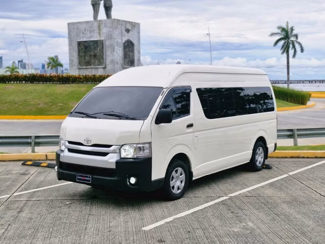 Toyota Hiace 2018 Turbo Diesel 2kd Excelente Condiciones Financiamiento disponibles