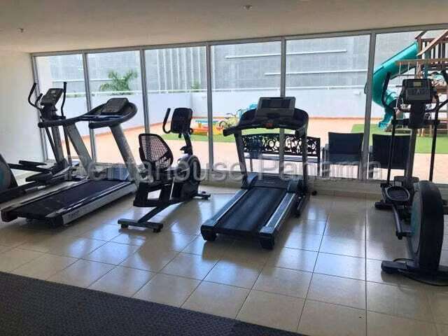 Alquiler Apartamento Costa del Este - YD