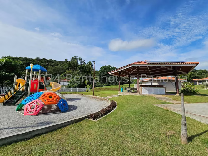Venta Casa Sora - YD