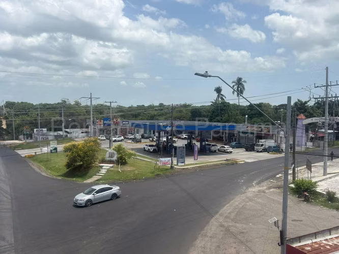 Local Comercial en Venta en San Carlos. PLAZA CENTRAL. Las Uvas