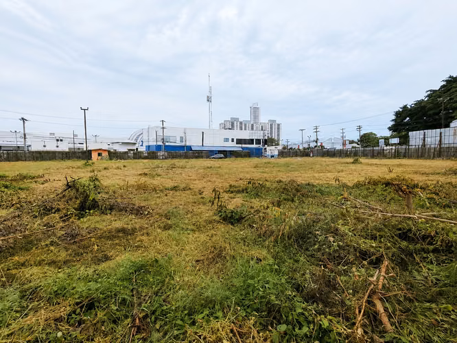 Venta de Terreno Comercial en Ave. Jose Agustin Arango