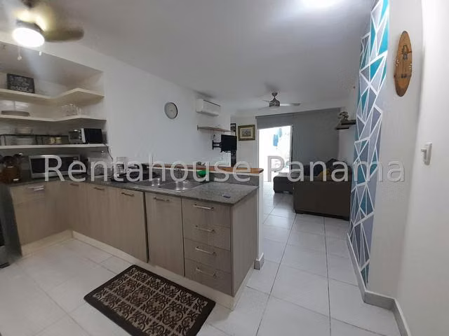 Venta de Apartamento en Carrasquilla 26LBR4842