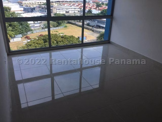 Venta de Apartamento en Vía España 22LBR9422