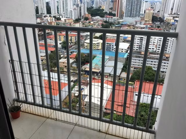 Venta de Apartamento en Parque Lefevre 22LBR11488