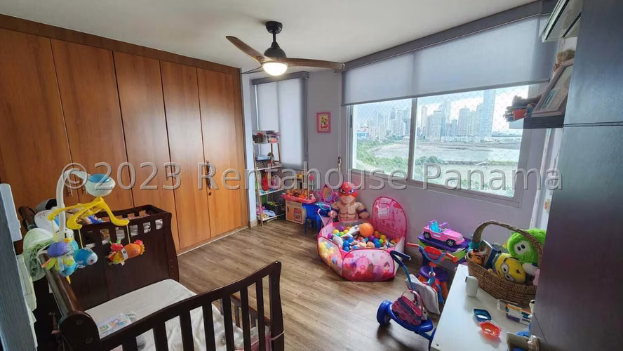 Alquiler de Apartamento en Bellavista Ph Marina Terrace CCO