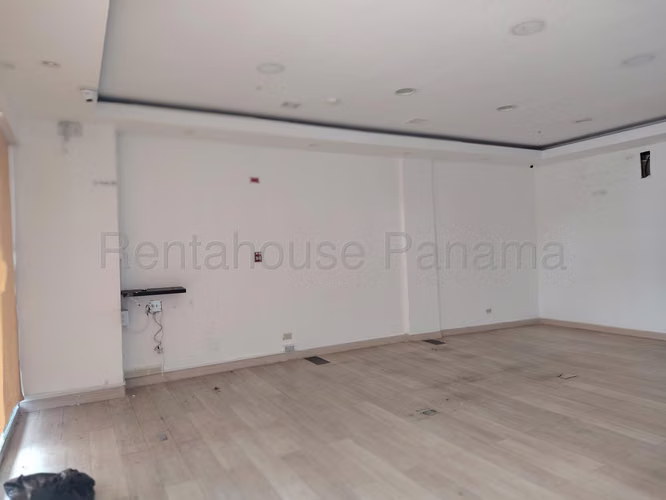 Local Rental in Condado del Rey Boulevard Plaza CCO