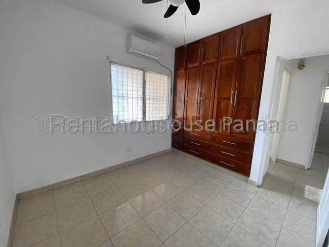 Alquiler de Casa en Altos de Panama KC