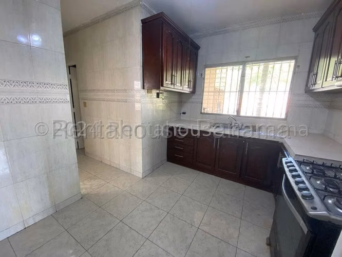 Alquiler de Casa en Altos de Panama KC