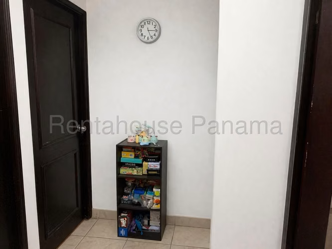 Alquiler de Casa en Hato Pintado Casa en Villa Ninfa KF