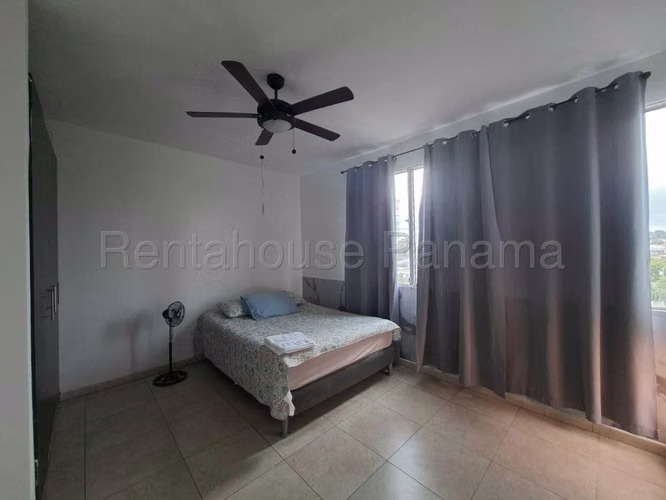 Venta de Apartamento en El Cangrejo Ph Acuario KF