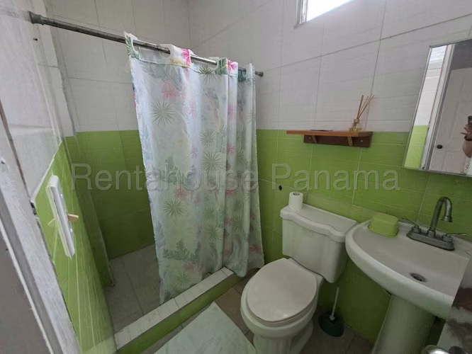 Venta de Apartamento en El Cangrejo Ph Acuario KF