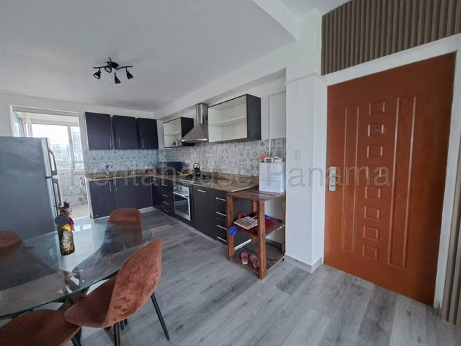 Venta de Apartamento en El Cangrejo Ph Acuario KF
