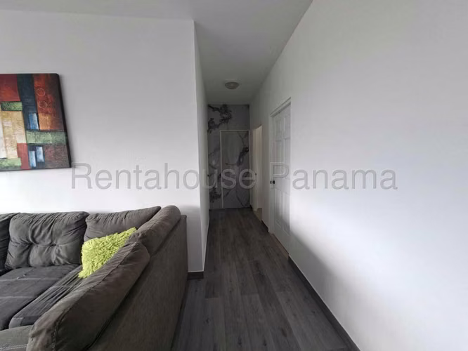 Venta de Apartamento en El Cangrejo Ph Acuario KF