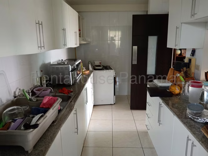 Venta de Apartamento en Carrasquilla Ph Hyde Park KF