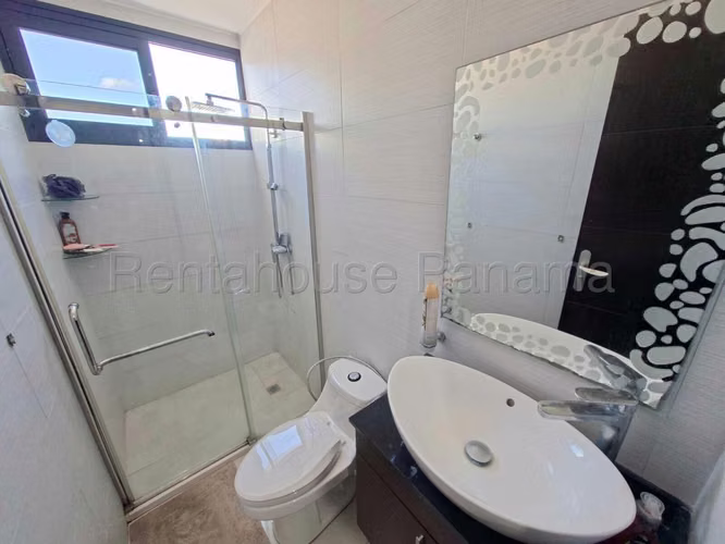 Venta de Apartamento en El Carmen Ph Carreras del Carmen KF