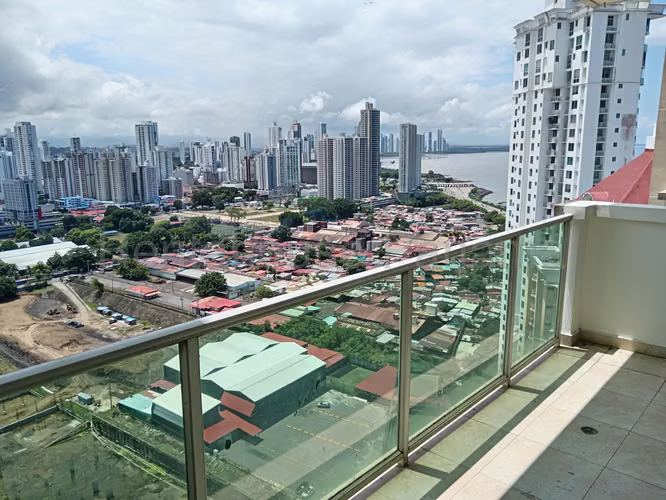 Venta de Apartamento en Punta Pacifica Ph Mystic Point KF