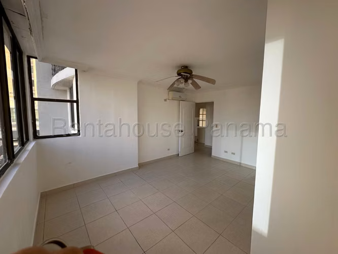 RR VENTA DE APARTAMENTO EN PUNTA PACIFICA PH COURTYARD VIEW