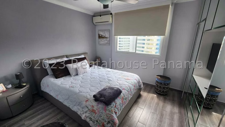 Vendo Apartamento en Punta Pacifica OF25-1954