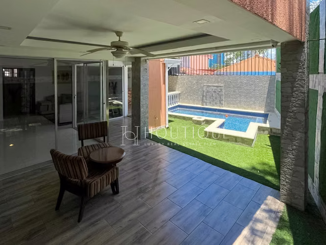 Venta de Casa en El Bosque - PH DORAL (Remodelada)