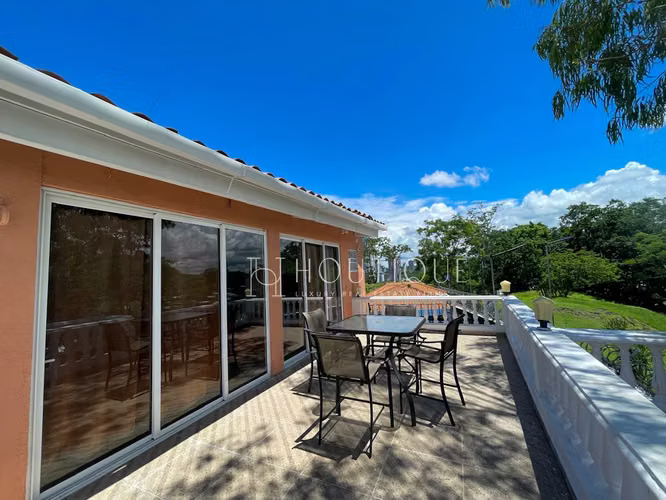 Venta de Casa en El Bosque - PH DORAL (Remodelada)