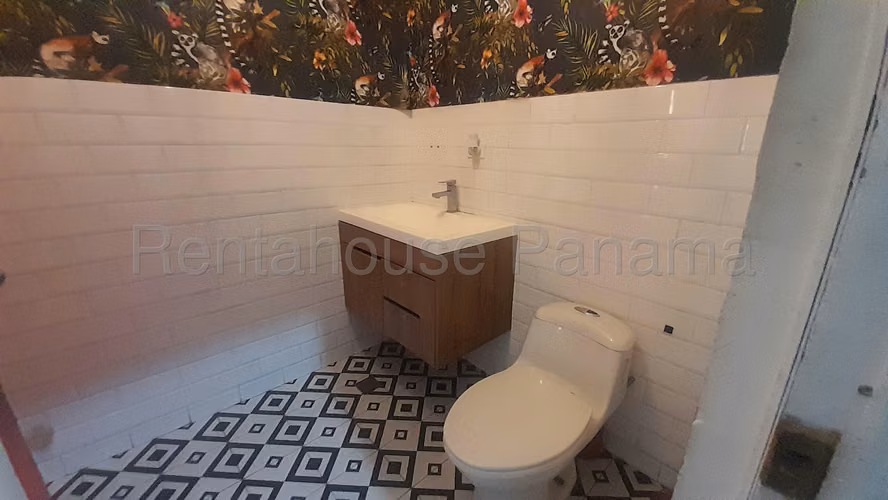Alquiler de Local en San Francisco SANTA ELENA STRIP MA Solo Cliente Directo MC