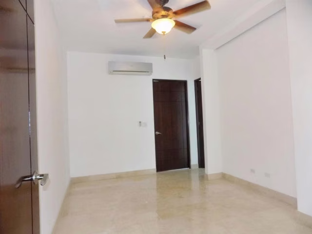 Alquiler de Apartamento en Punta Pacifica J296GRR