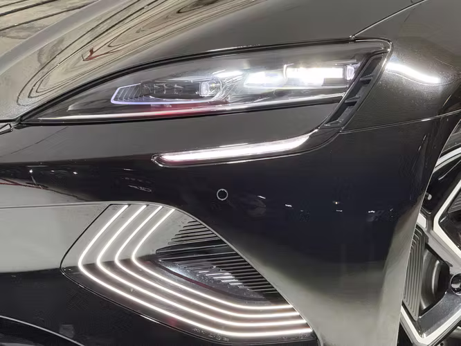 BYD Seal AWD Performance 2025
