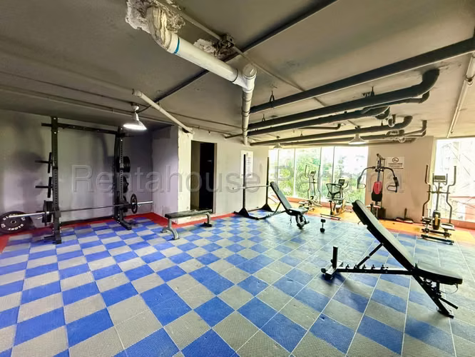 Apartamento en Venta en Carrasquilla RJ