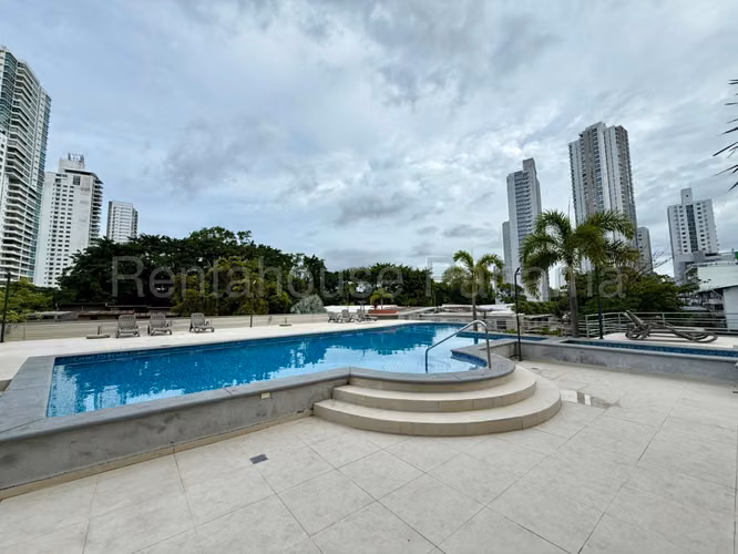 Apartamento en Venta en Carrasquilla RJ