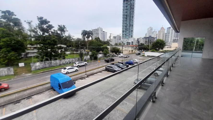 Alquiler de Local en San Francisco SANTA ELENA STRIP MA Solo Cliente Directo LFC