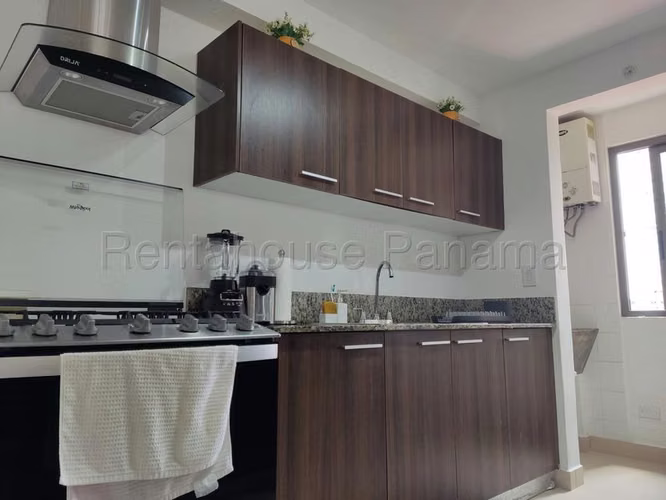 Alquiler de apartamento amoblado en Tumba Muerto PH Spotlight