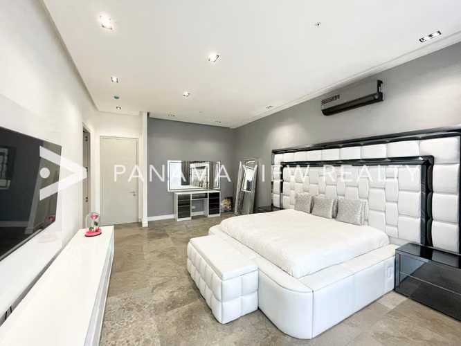 BLUE BAHIA PENTHOUSE - PUNTA PACIFICA