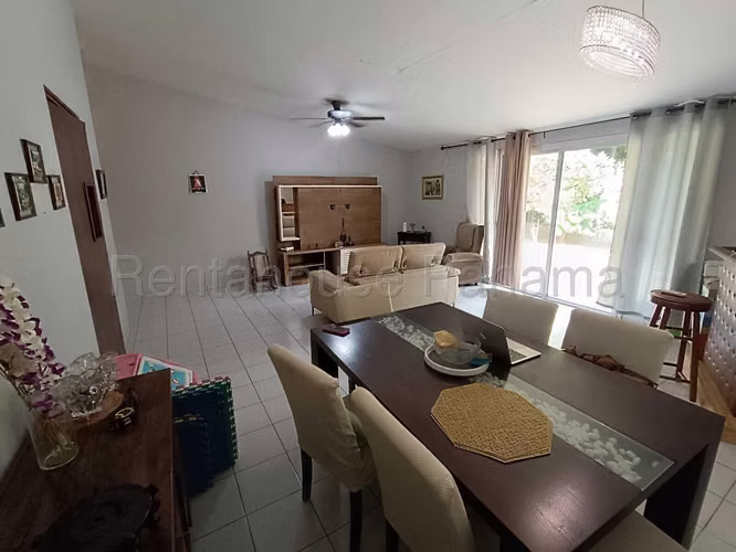 Venta de Casa en Chanis Casablanca ANL