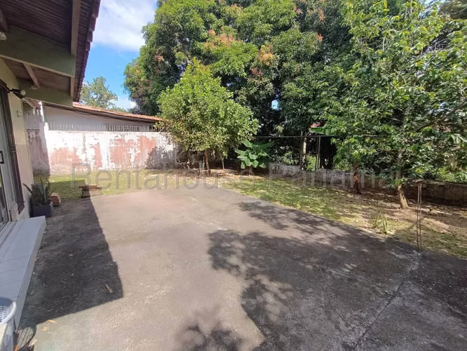 Venta de Casa en Chanis Casablanca ANL