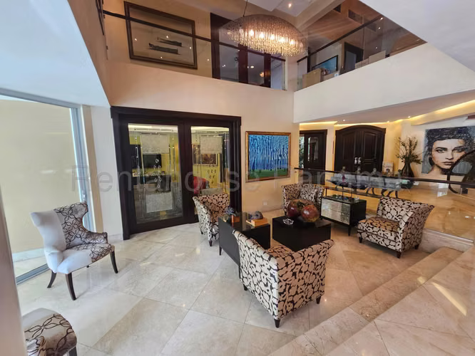 Venta de Casa en Altos del Golf Casa Unifamiliar ANL