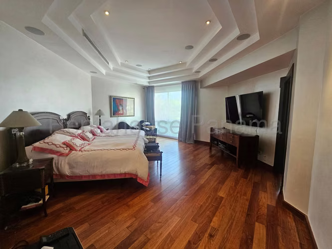 Venta de Casa en Altos del Golf Casa Unifamiliar ANL