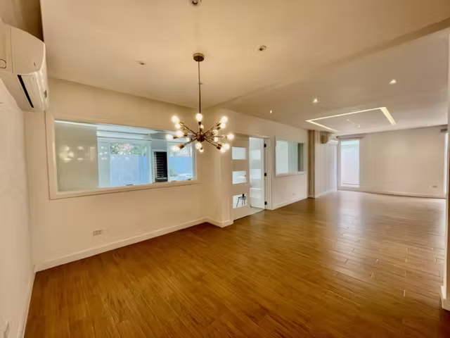 Casa en Alquiler en Palmeras de Costa del Este Linea Blanca LH