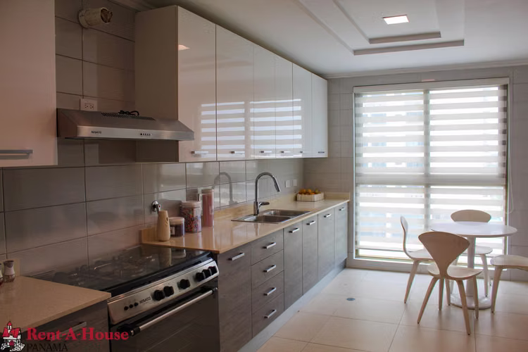 Venta de Apartamento en Costa del Este, PH Park Lane (Solo Cliente Directo)