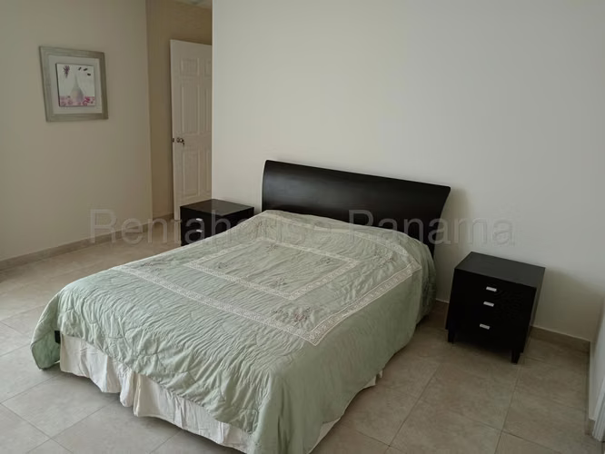 Venta de Apartamento en Punta Pacifica Ph Mystic Point NS