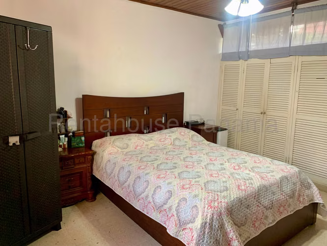 Venta de Casa en La Alameda Casa en la Alameda NS